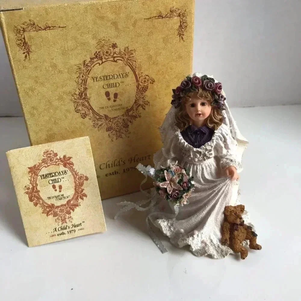 Yesterdays Child Heather Dress Rehearsal Figurine
